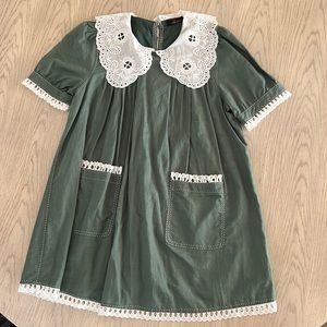 Wade Voss size 1 green dress with white bib collar